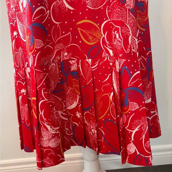 Vintage D’Allairds Red and White Ruffled Wrap Midi Sundress - Picture 11 of 15